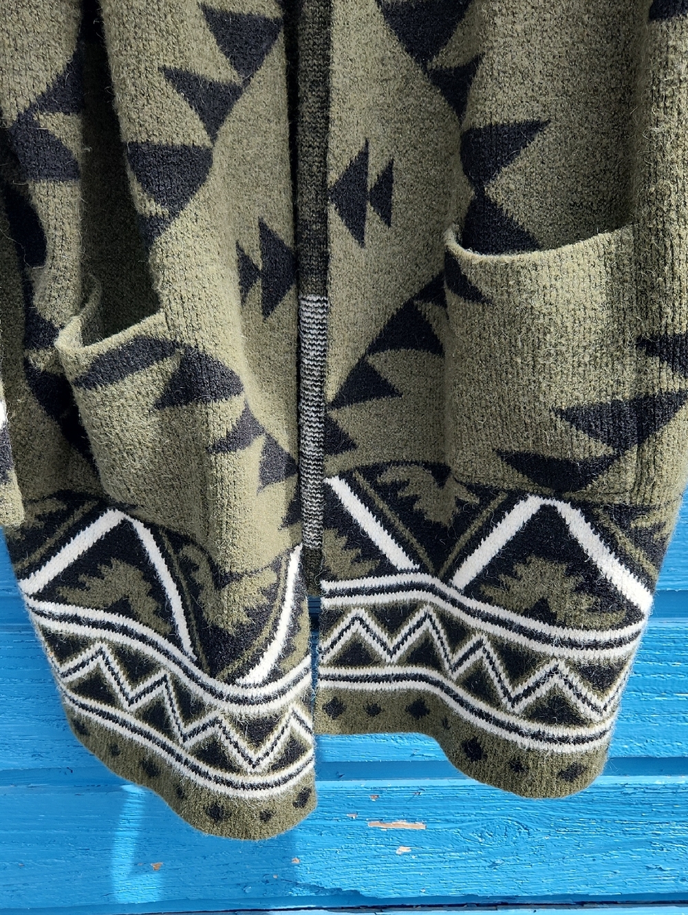 FRYE Olive and Black Geometric Open-Front Cardigan - Picture 3 of 6
